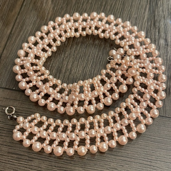 Vintage Pale Pink Faux Pearl Collar Necklace - Picture 6 of 14